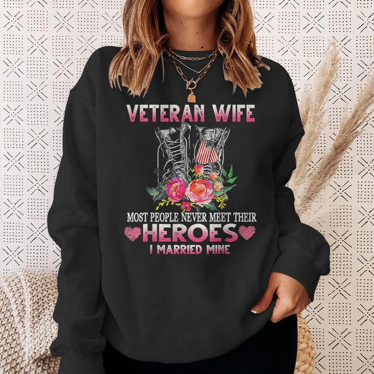 Veteran Wife Most People Never Meet Their Heroes I Married Men Women Sweatshirt Graphic Print Unisex Gifts for Her