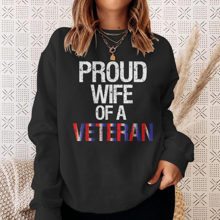 Veteran Wife Soldier Military Wives America Usa Juy Fourth Men Women Sweatshirt Graphic Print Unisex Gifts for Her