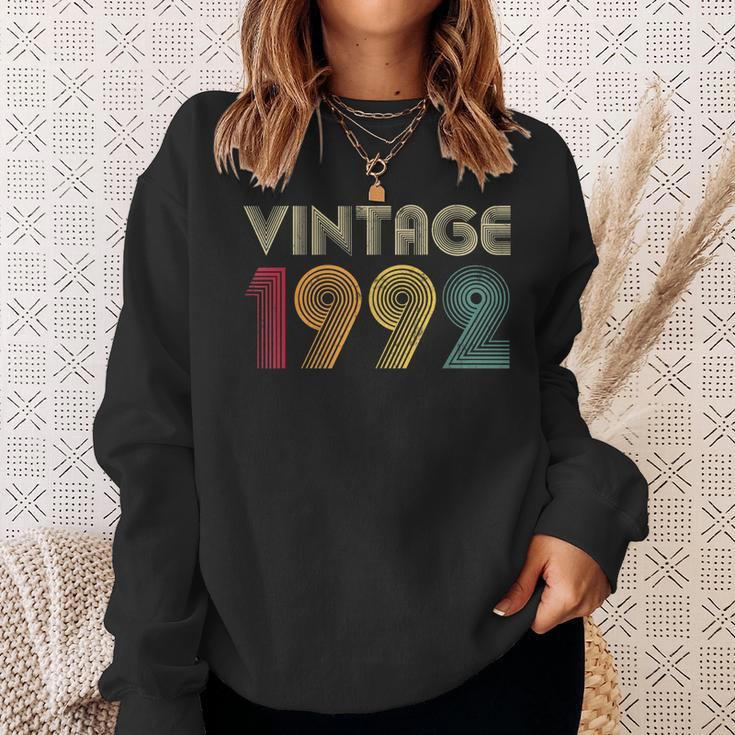 Vintage 1992 30Th Birthday Gift Retro 30 Years Old Sweatshirt Gifts for Her