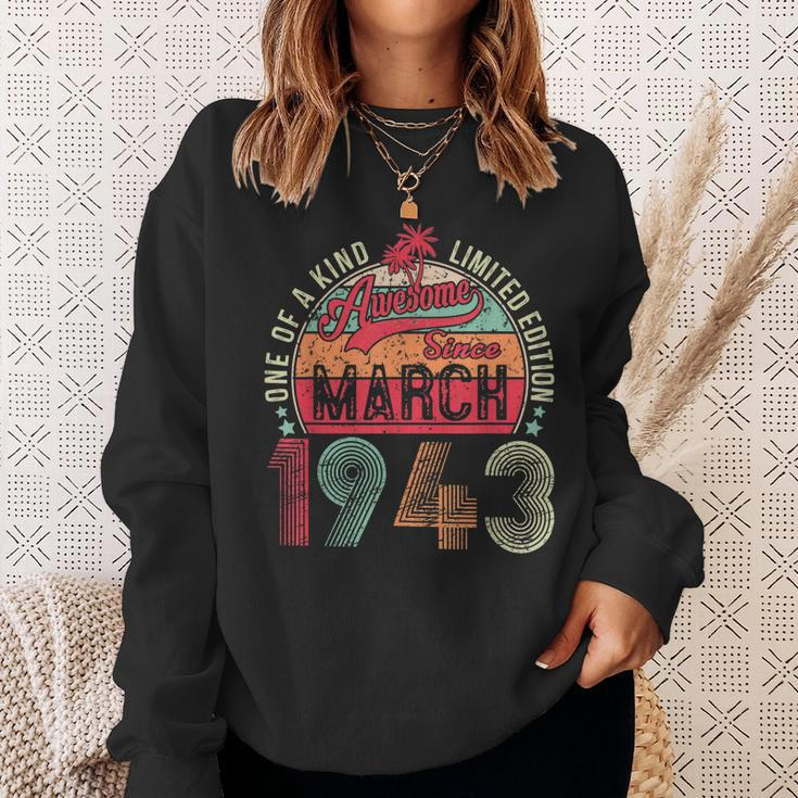 Vintage 80 Year Old March 1943 Limited Edition 80Th Birthday Sweatshirt Gifts for Her