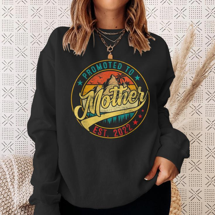 Vintage Promoted To Mother 2022 Mothers Day New Mom GrandmaSweatshirt Gifts for Her