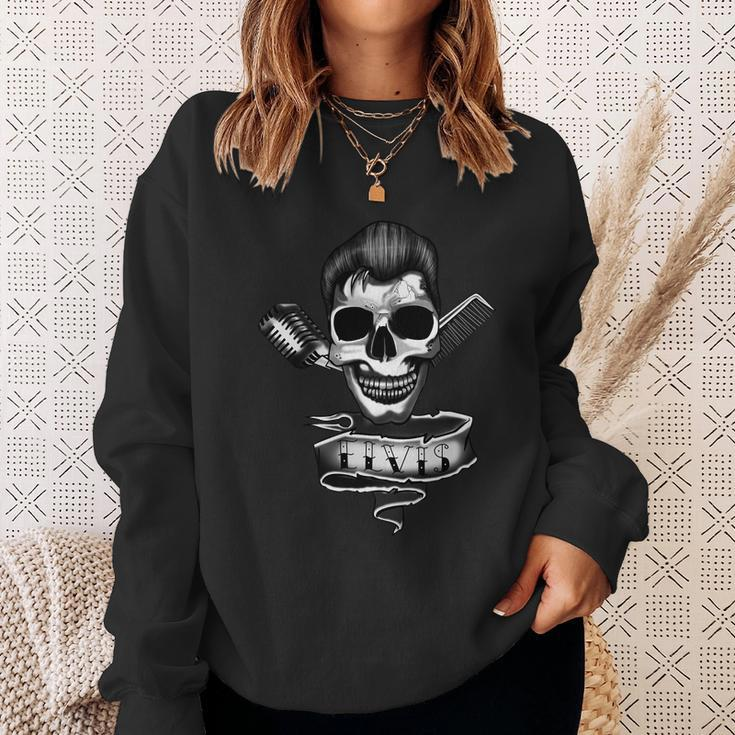 Vintage Skulls Legend Cool Graphic Design Sweatshirt Gifts for Her