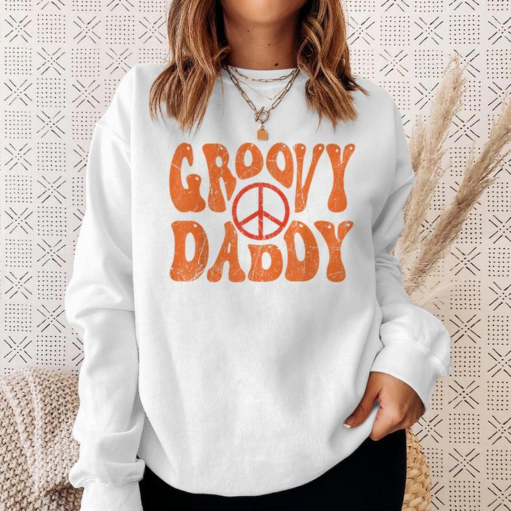 Groovy Daddy 70S Aesthetic Nostalgia 1970S Retro Dad Sweatshirt Gifts for Her