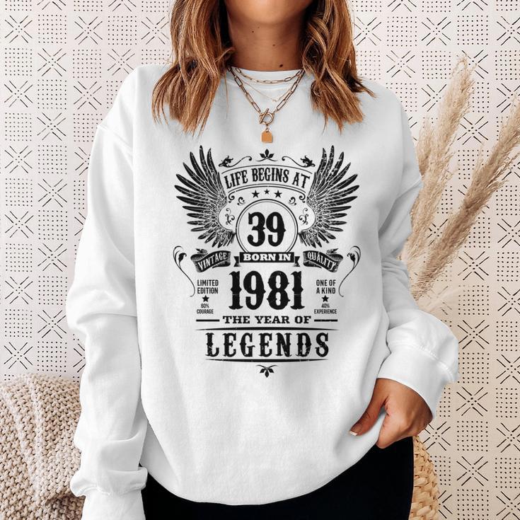 Legende Geburtstag 1981 Langarm-Sweatshirt, 39 Jahre Jubiläum Geschenke für Sie