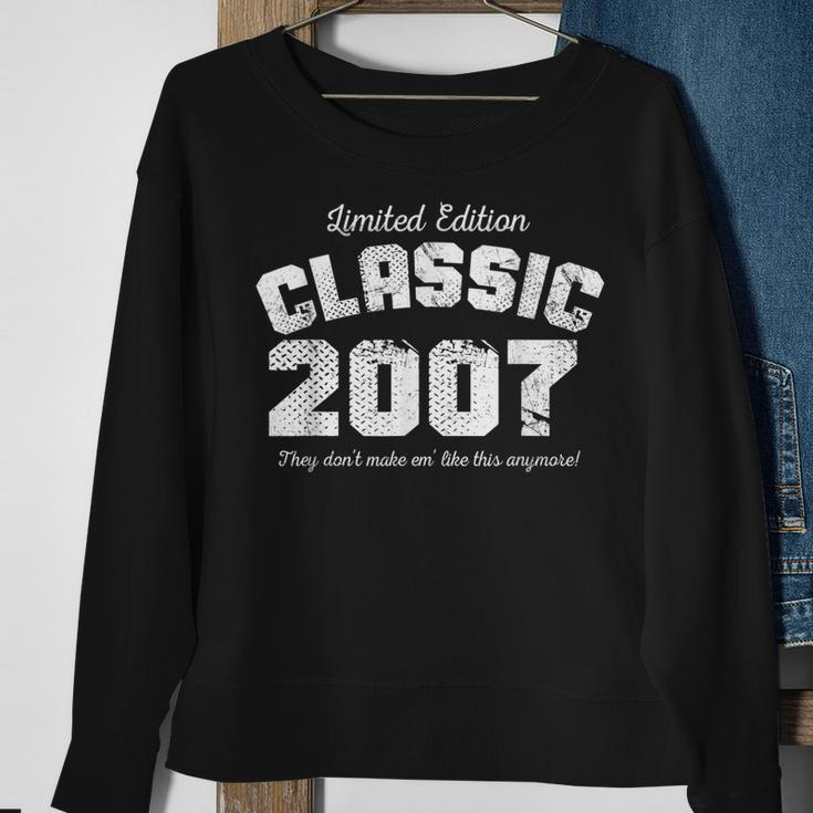 16 Years Old Vintage Classic Car 2007 16Th Birthday Gifts Men Women Sweatshirt Graphic Print Unisex Gifts for Old Women