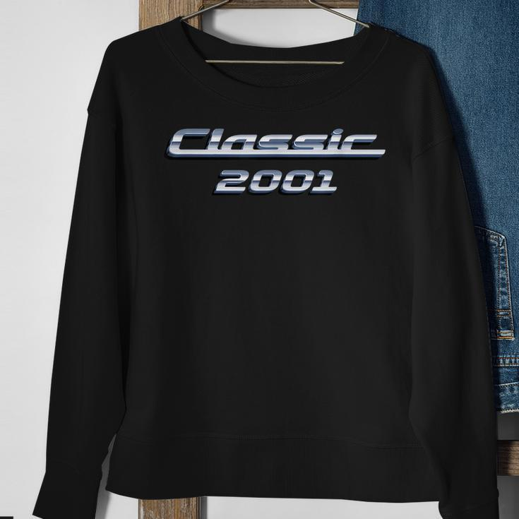 22 Year Old Vintage Classic Car 2001 22Nd Birthday Sweatshirt Gifts for Old Women