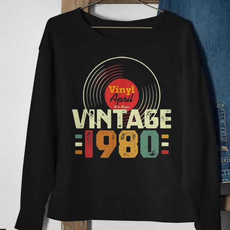 41Th Birthday Gift Vintage 1980 April 41 Years Vinyl Record Sweatshirt Gifts for Old Women