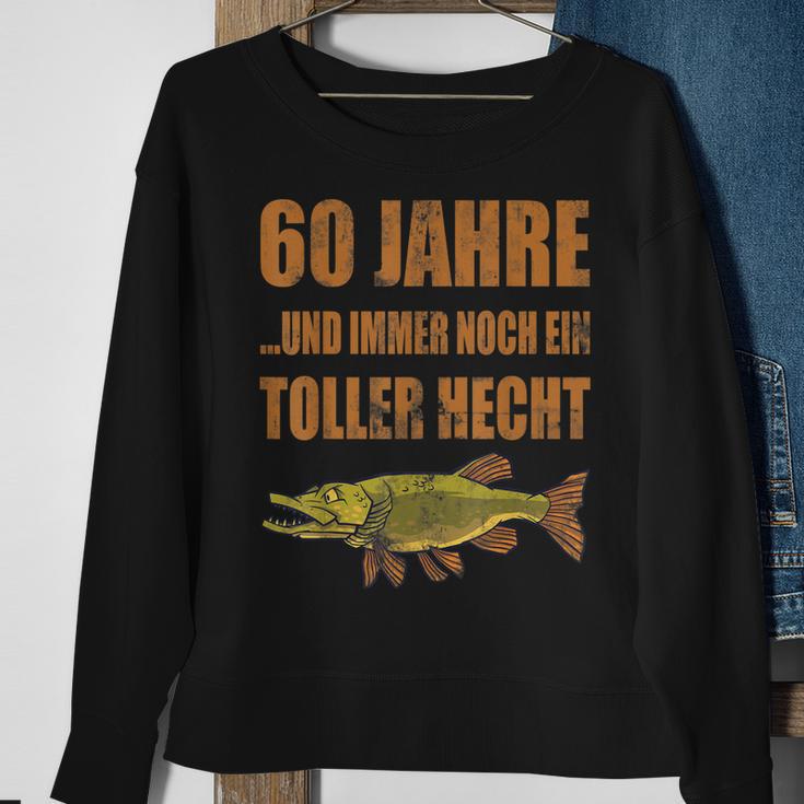 60 Jahre Geburtstag Angler Sweatshirt, Toller Hecht Vintage Design Geschenke für alte Frauen