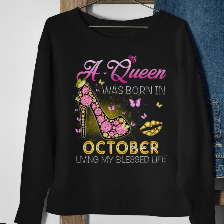A Queen Was Born In October Living My Best Life - Womens Soft Style Fitted Sweatshirt Gifts for Old Women