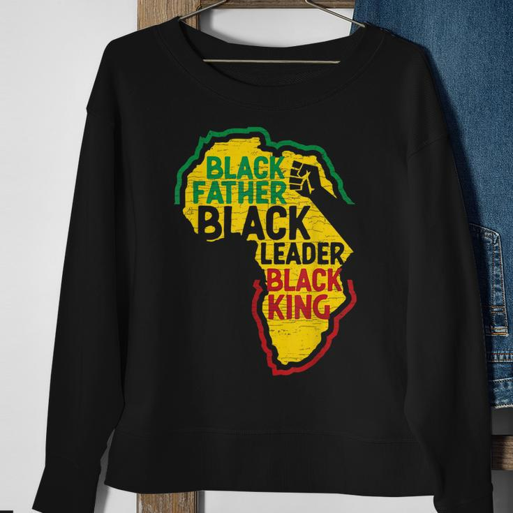 African Father Black Father Black Leader Black King Gift For Mens Sweatshirt Gifts for Old Women
