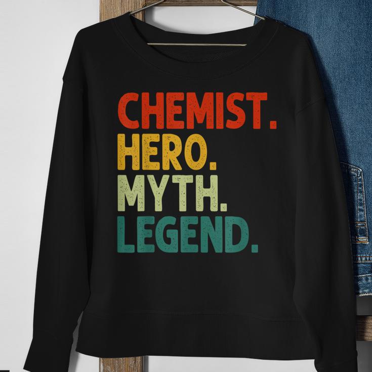 Chemist Hero Myth Legend Vintage Chemie Sweatshirt Geschenke für alte Frauen