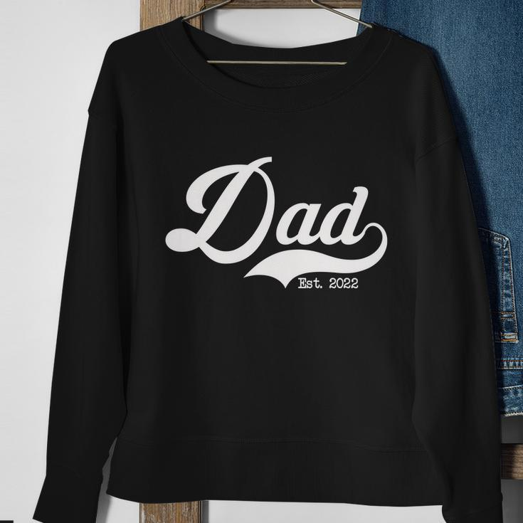 Dad Est 2022 V2 Sweatshirt Gifts for Old Women