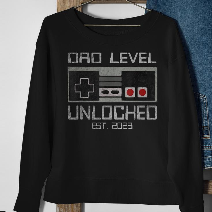 Dad Level Unlocked 2023 Leveled Up To Dad Soon To Be Dad Sweatshirt Gifts for Old Women