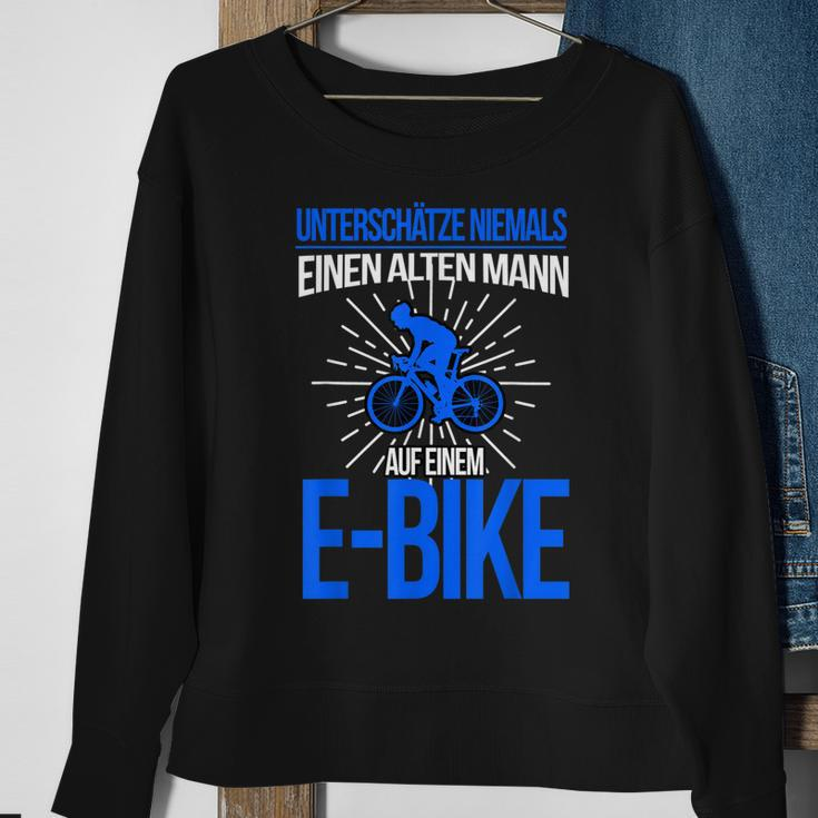 E-Bike Herren Spruch Elektrofahrrad Mann Fahrrad Sweatshirt Geschenke für alte Frauen