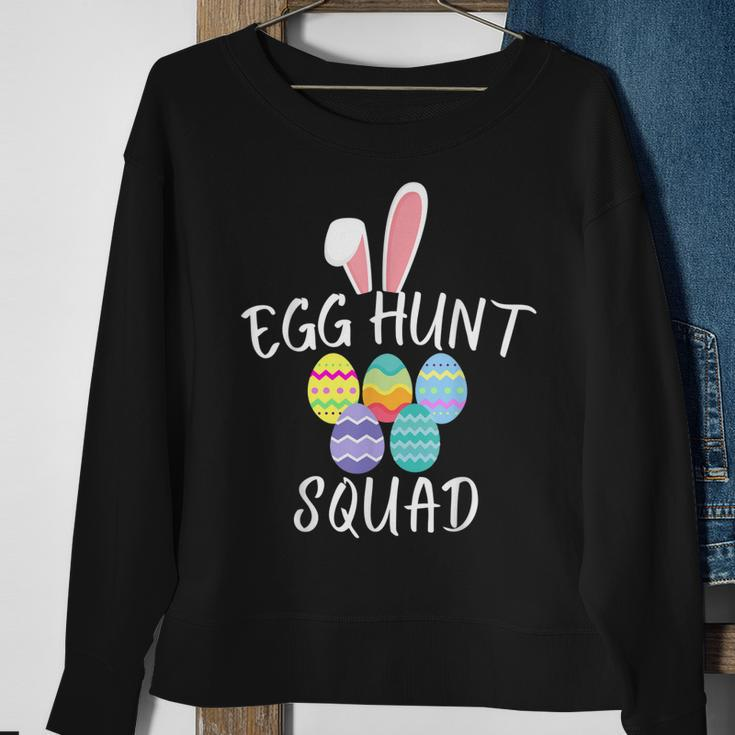 Egg Hunt Squad 2023 Funny Easter Day 2023 Egg Hunt Hunter Sweatshirt Gifts for Old Women