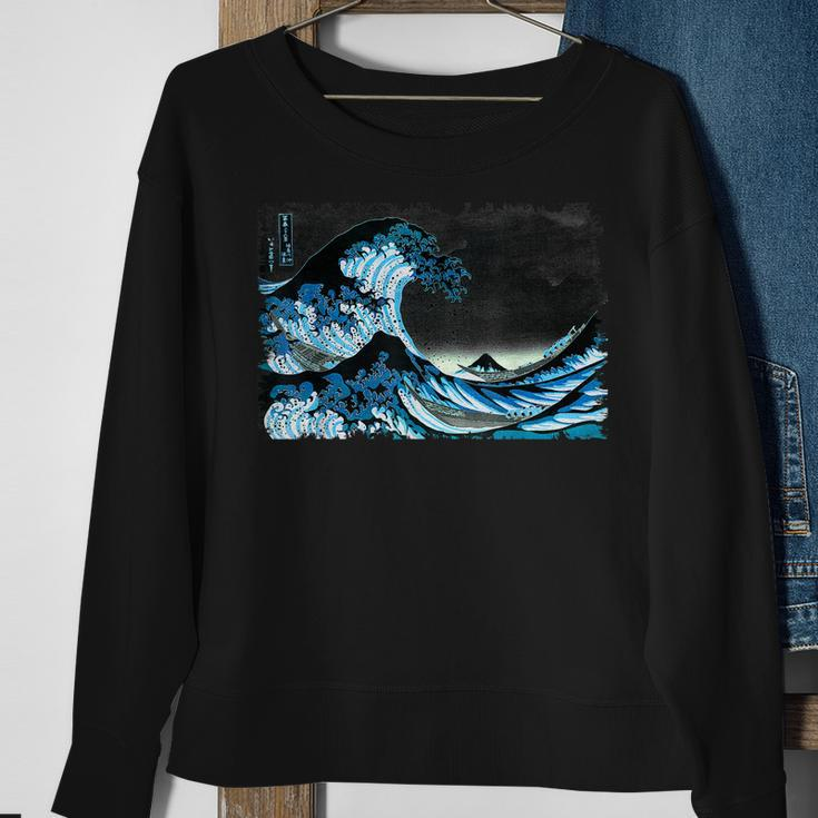 Famous Vintage Japanese Art Great Wave Remix Stylish Design Sweatshirt Gifts for Old Women