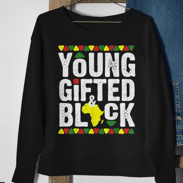 Gifted Young Black Dashiki African Pride History Month Magic V4 Sweatshirt Gifts for Old Women