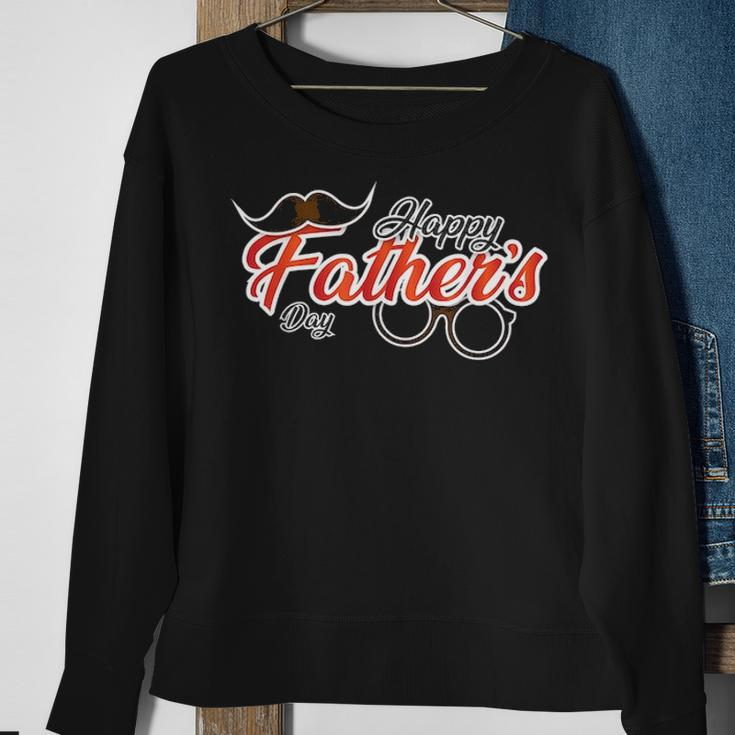 Happy Fathers Day Perfect Gift In Dad Father Day Loves Sweatshirt Gifts for Old Women