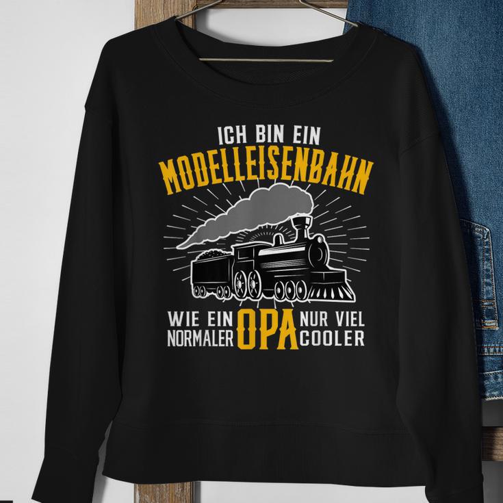 Herren Modelleisenbahn Opa Eisenbahner Modellbauer Rentner Sweatshirt Geschenke für alte Frauen