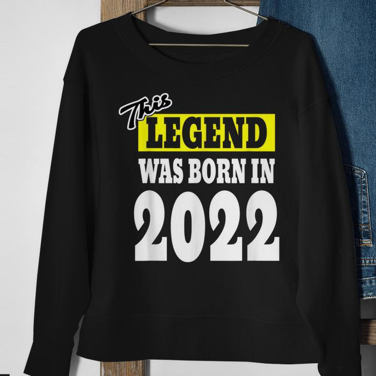 Legendärer Vater und Mutter, Dieses Kind 2022 Geboren Sweatshirt Geschenke für alte Frauen