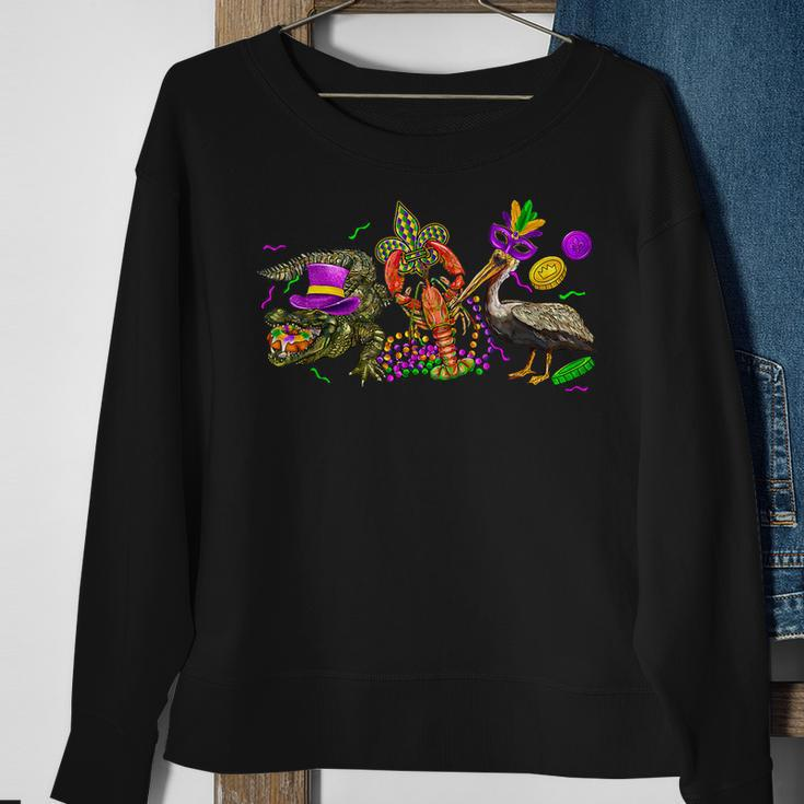 Mardi Gras Abc Alligator Brown Pelican Crawfish Louisiana Sweatshirt Gifts for Old Women