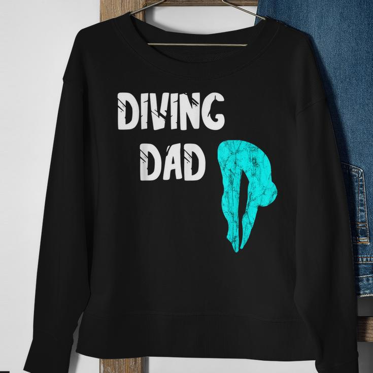Mens Diving Dad Springboard Swimming Platform Diver Papa Dive Sweatshirt Gifts for Old Women