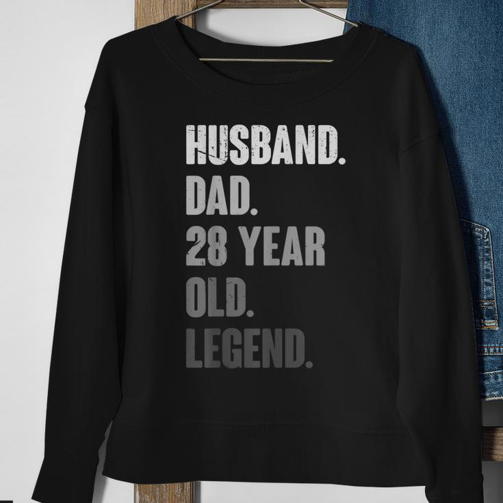 Mens Funny 28Th Birthday Decoration Gift Husband Vintage Dad 1995 Sweatshirt Gifts for Old Women