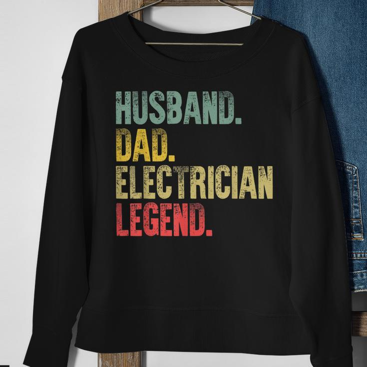 Mens Funny Vintage Husband Dad Electrician Legend Retro Sweatshirt Gifts for Old Women