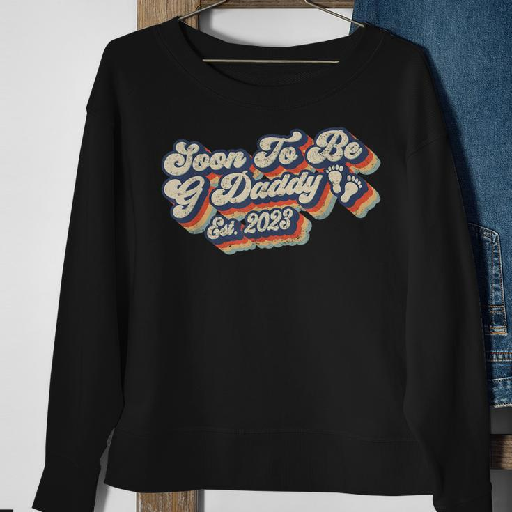 Retro Vintage Soon To Be G Daddy 2023 New First Time Grandpa Sweatshirt Gifts for Old Women