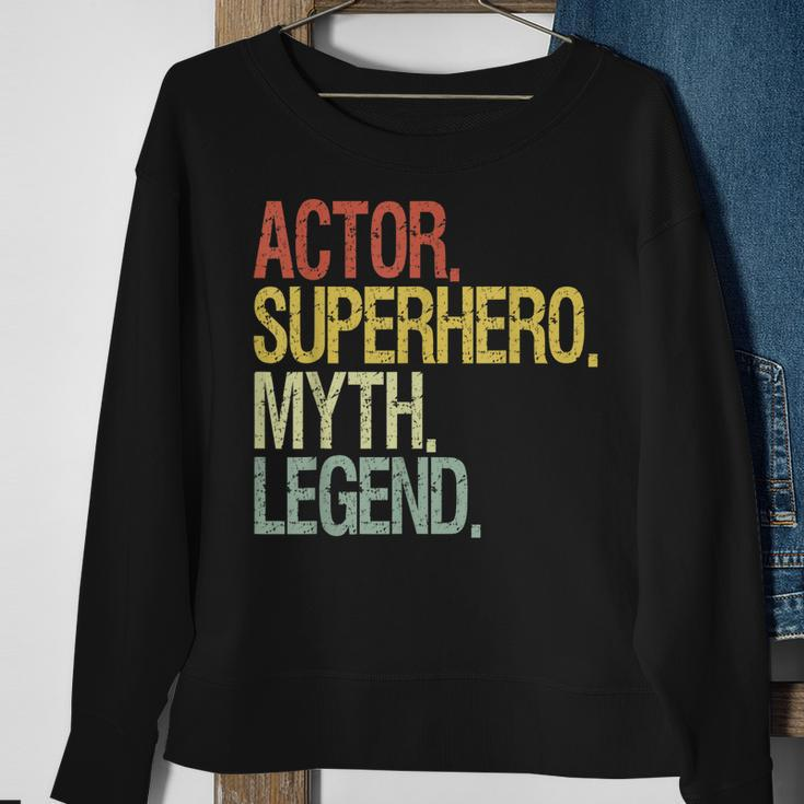Schauspieler Superheld Mythos Legende Inspirierendes Zitat Schwarzes Sweatshirt Geschenke für alte Frauen