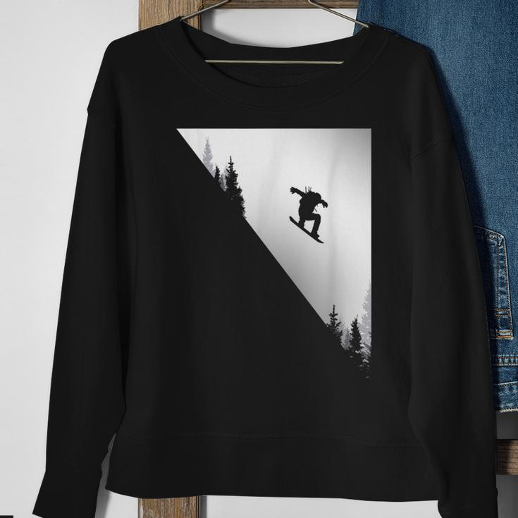 Snowboard Apparel - Snowboarding Snowboarder Snowboard Sweatshirt Gifts for Old Women