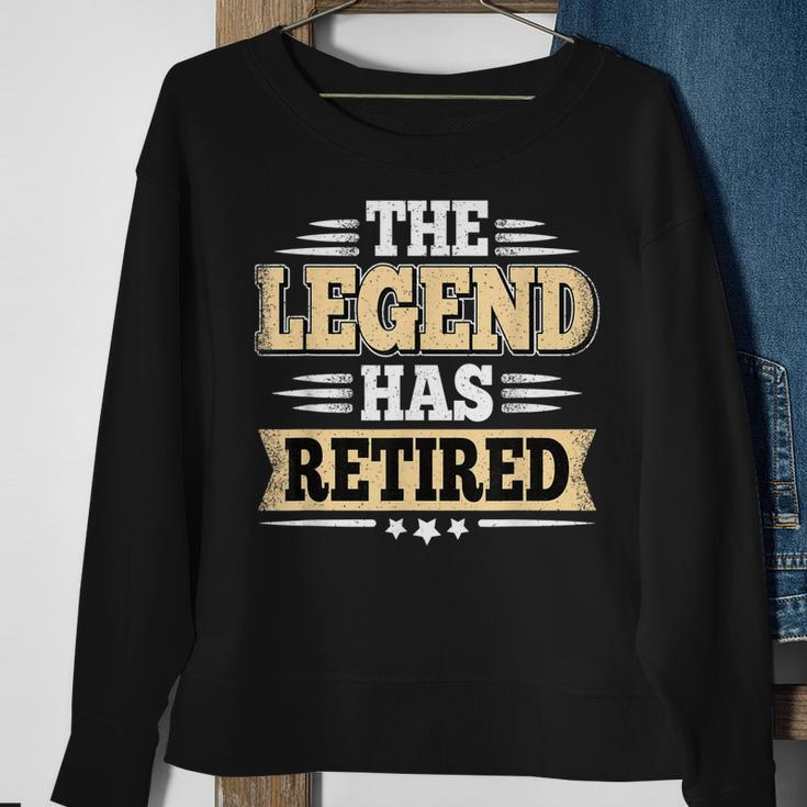 The Legend Has Retired Funny Retro Vintage Retirement Retire Sweatshirt Gifts for Old Women