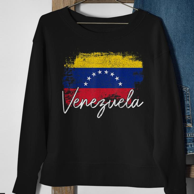 Venezuela Vintage Flag Venezuelan Pride Roots Sweatshirt Gifts for Old Women