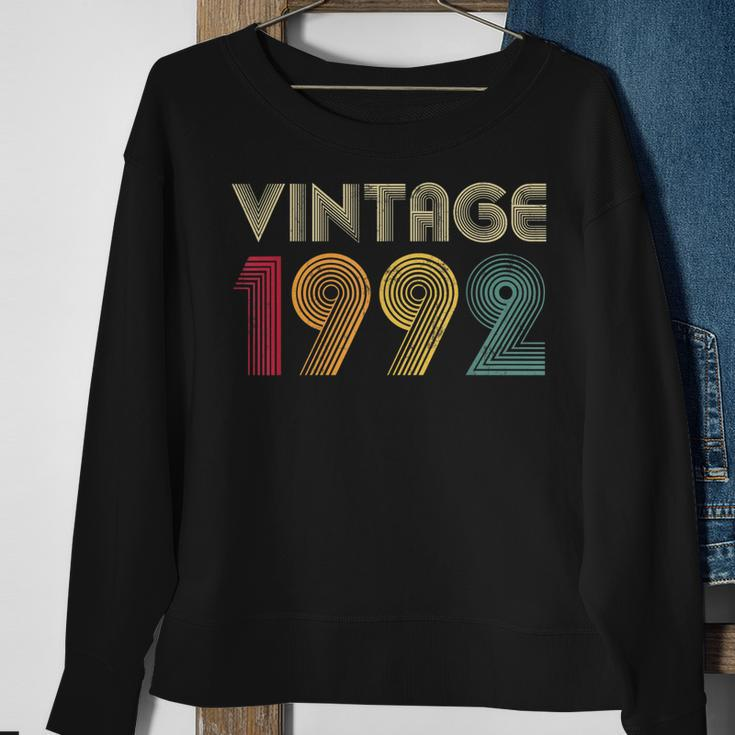 Vintage 1992 30Th Birthday Gift Retro 30 Years Old Sweatshirt Gifts for Old Women