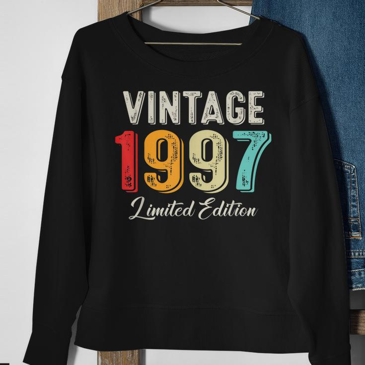 Vintage Born In 1997 Birthday Year Party Wedding Anniversary Sweatshirt Gifts for Old Women