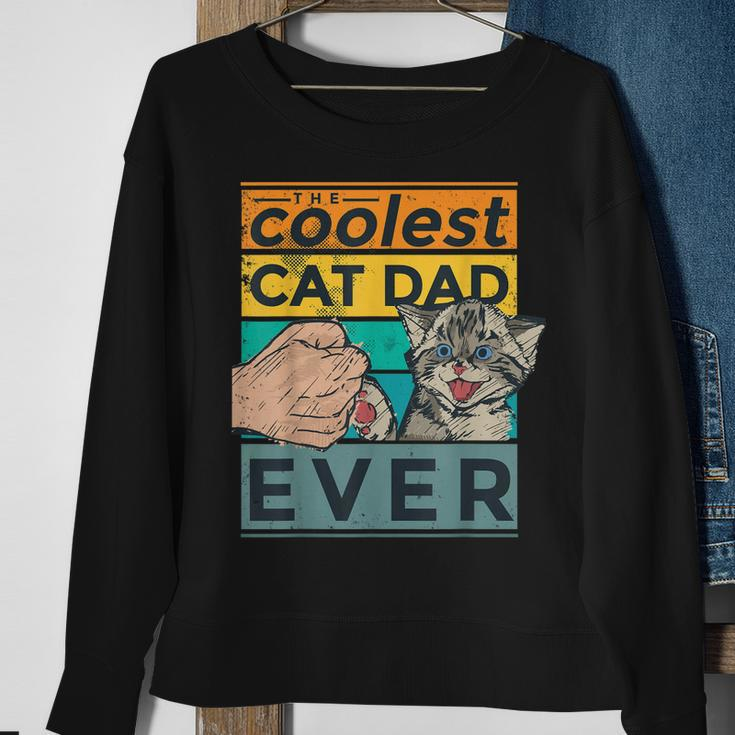 Vintage The Coolest Cat Dad Ever Funny Dad Jokes Sweatshirt Gifts for Old Women