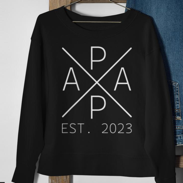 Werdender Papa Est 2023 Stolzer Papa 2023 Sweatshirt Geschenke für alte Frauen