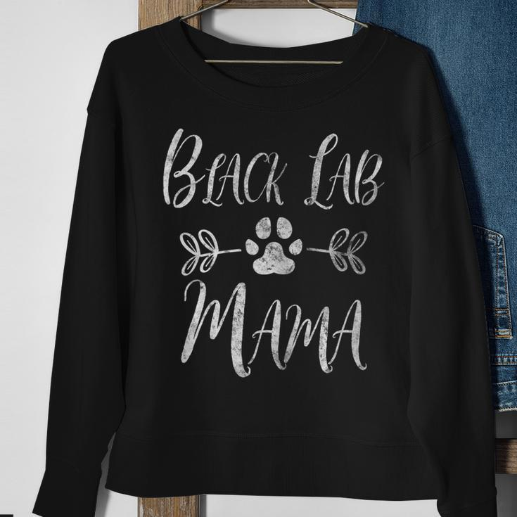 Womens Black Lab Mama Labrador Retriever Lover Funny Dog Mom Men Women Sweatshirt Graphic Print Unisex Gifts for Old Women