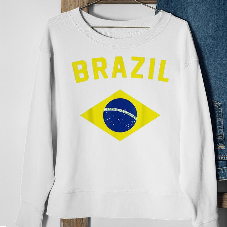 I Love Brazil Minimalist Brazilian Flag Men Women Sweatshirt Graphic Print Unisex Gifts for Old Women