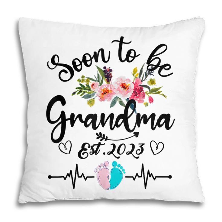 Soon To Be Grandma Est 2023 Pregnancy Announcement Floral Pillow