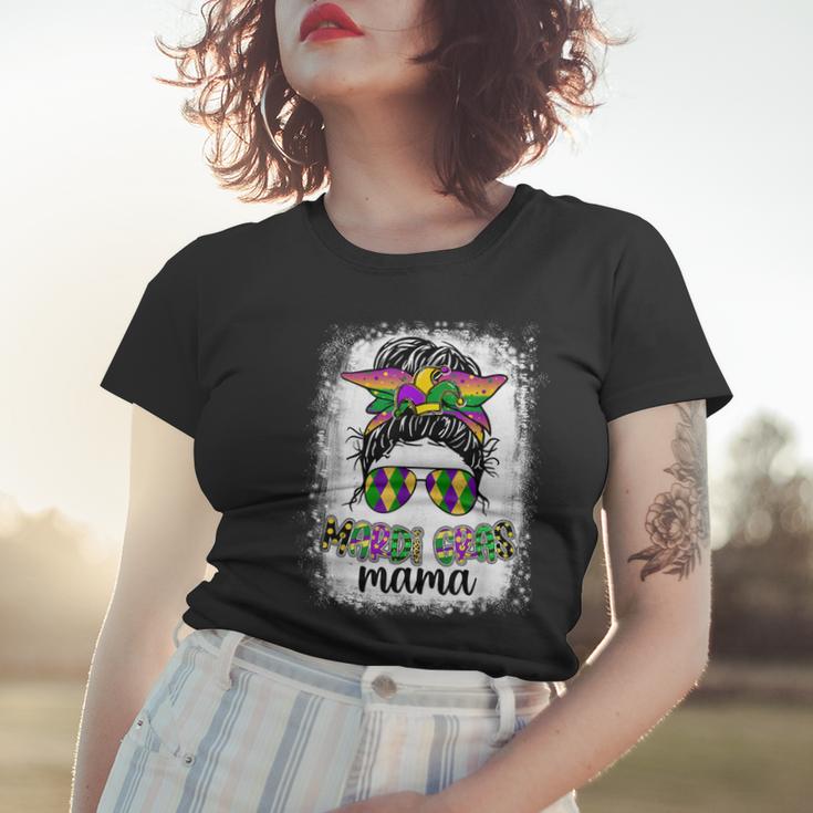 Messy Bun Hair Glasses New Orleans Carnival Mardi Gras Mama  V2 Women T-shirt