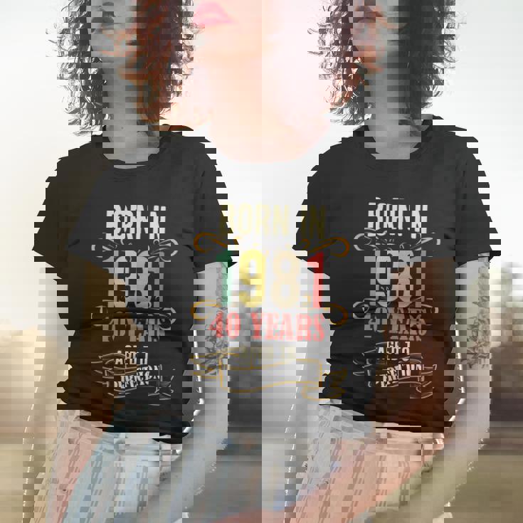 40 Geburtstag Männer 40 All Legends Are Born In März 1981 Frauen Tshirt Geschenke für Sie
