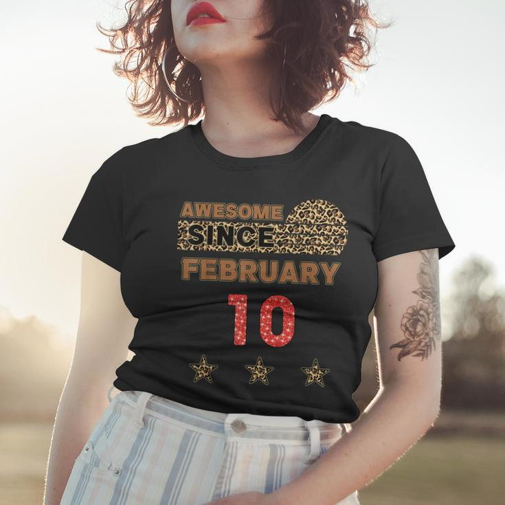 Awesome Since Februar 10 mit Leopardenmuster, Vintage Geburtstag Frauen Tshirt Geschenke für Sie