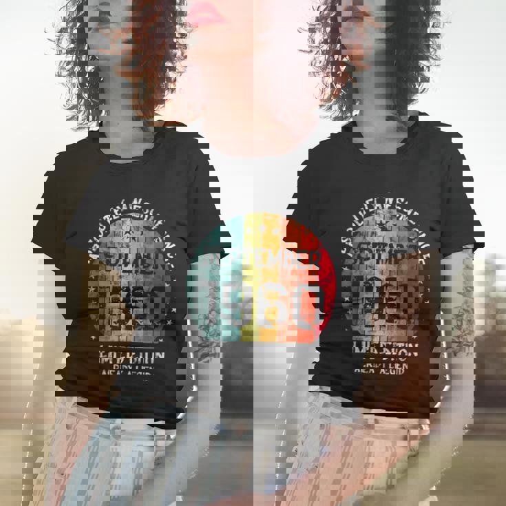 Fantastisch Seit September 1960 Männer Frauen Geburtstag Frauen Tshirt Geschenke für Sie