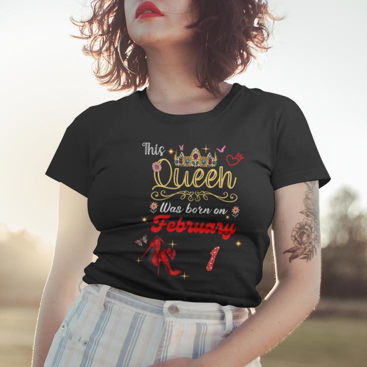 Geburtstag Königin 1. Februar Damen Frauen Tshirt, Besonderes Design Geschenke für Sie