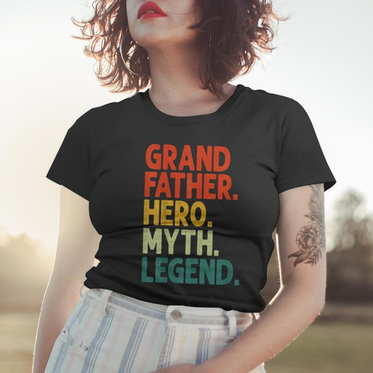 Herren Großvater Hero Myth Legend Retro Vintage Lustiger Opa Frauen Tshirt Geschenke für Sie