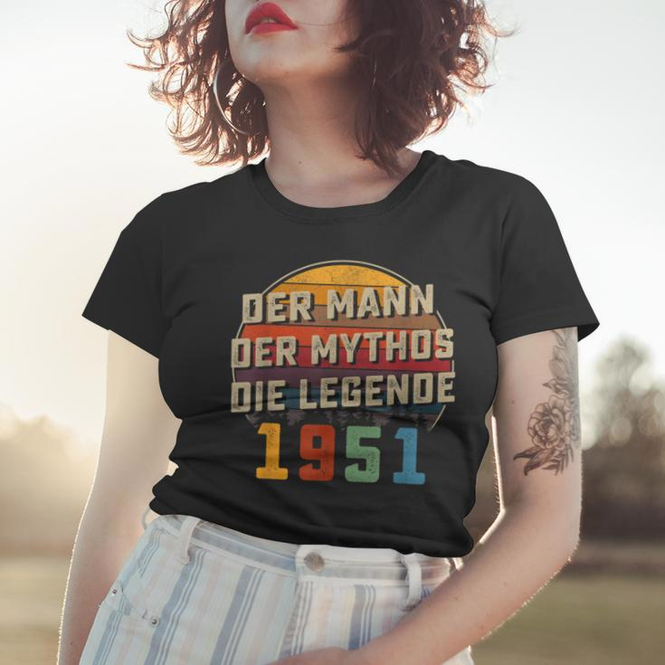 Herren Vintage Der Mann Mythos Die Legende 1951 72 Geburtstag Frauen Tshirt Geschenke für Sie