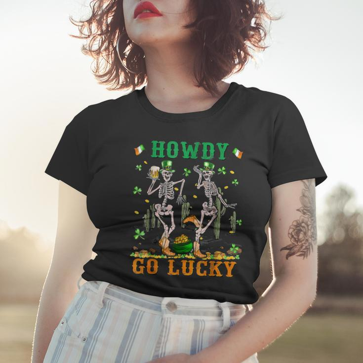 Howdy Go Lucky Shamrock Dancing Skeleton Patricks Day 2023 Women T-shirt Gifts for Her