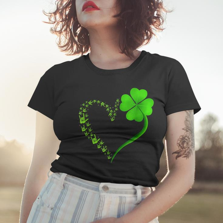 I Love You Hand Sign Language Heart Shamrock St Patricks Day Women T-shirt Gifts for Her