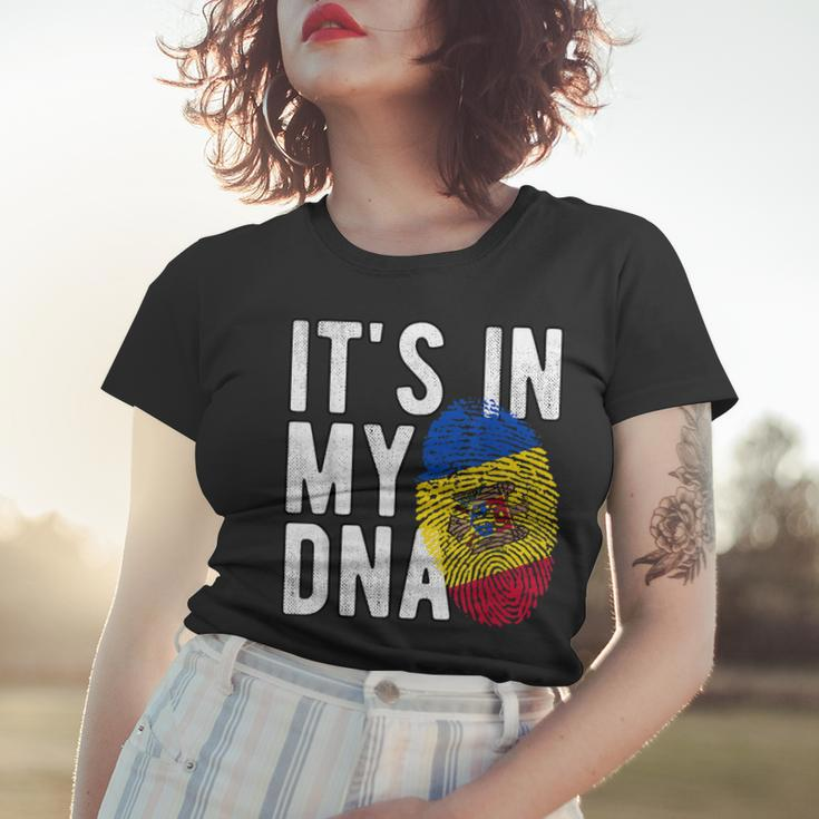 Its In My Dna Moldawien Flagge Fingerabdruck Frauen Tshirt Geschenke für Sie